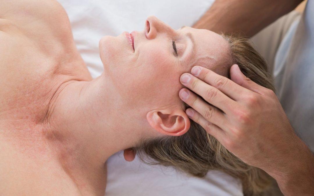 Head and facial massage in Estepona